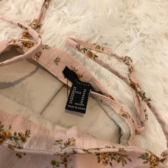 Pink Floral Crop Top - Picture 6 of 8